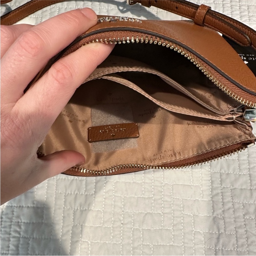 Kate Spade Crossbody - Picture 3 of 3